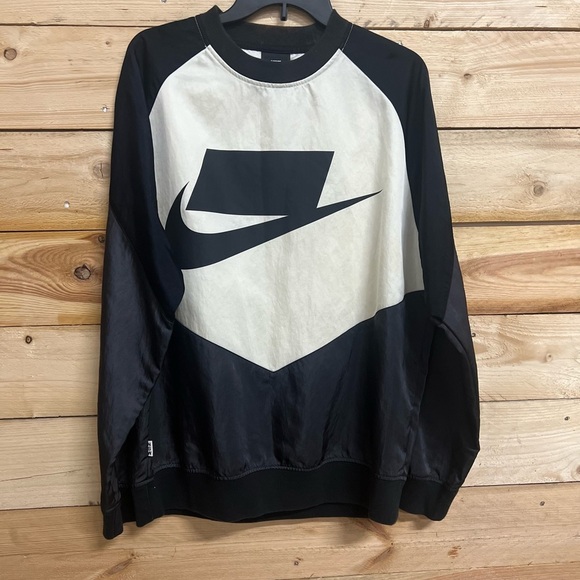 Nike Crewneck Sweater Black and White with imperfection showing in pictures. - Picture 1 of 11